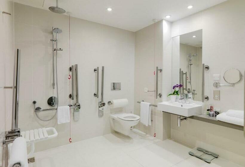 Номер Стандарт Трехместный, H10 London Waterloo