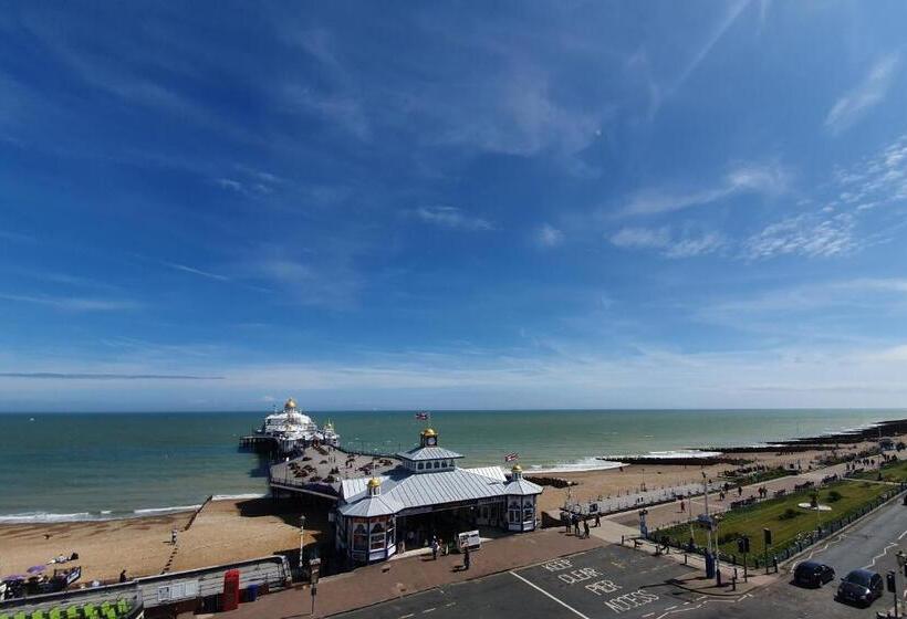 Номер Стандарт Вид на Море, The Pier