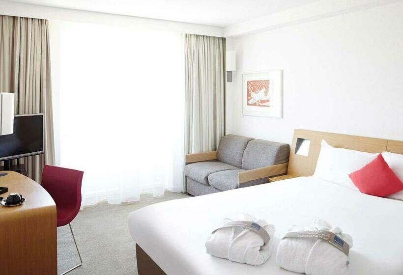 Номер Executive, Novotel Barcelona City