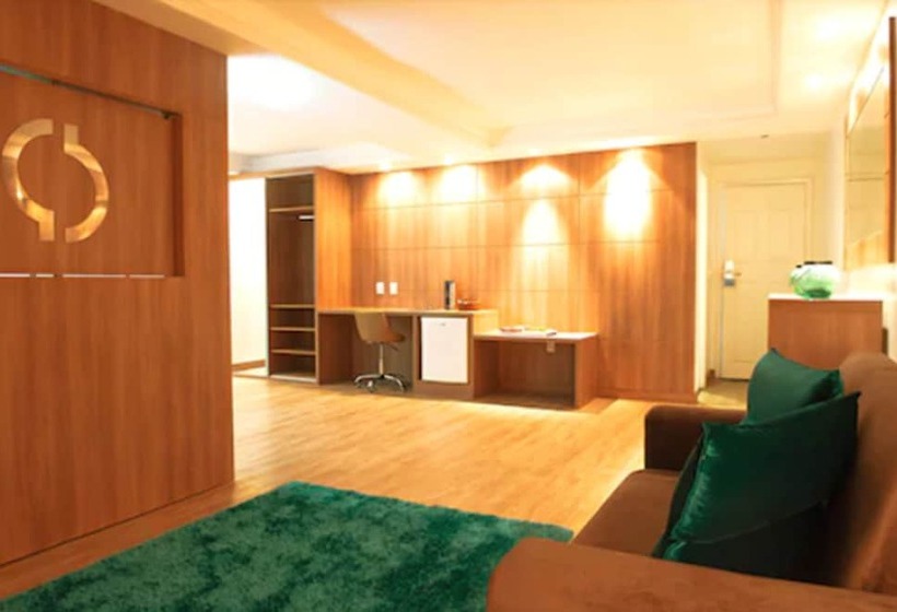 디럭스 스위트, Planalto Bittar Hotel E Eventos