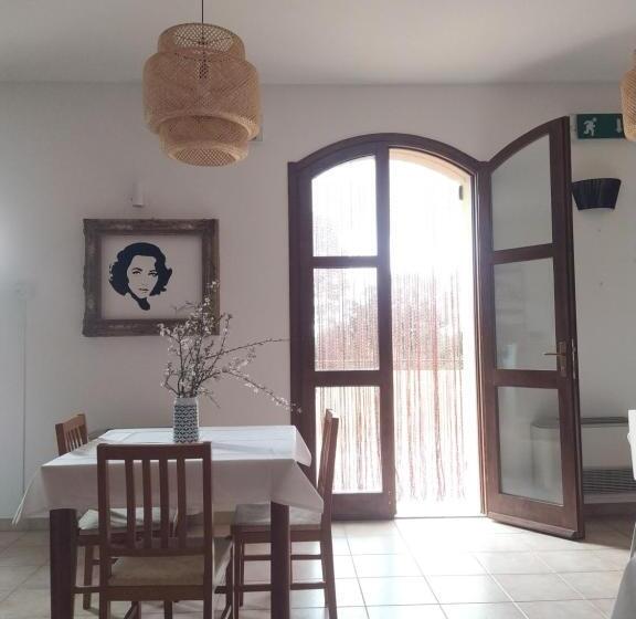 Номер Стандарт, Marrubiu Resort Note Di Stelle