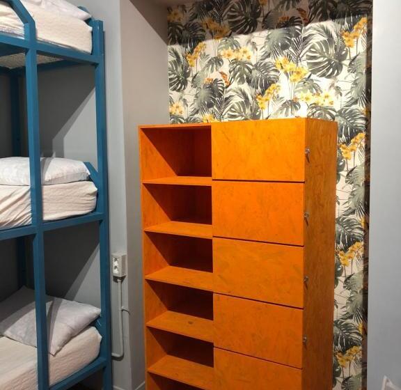 Кровать в Общей Комнате, H Hostel Friendly Accommodation
