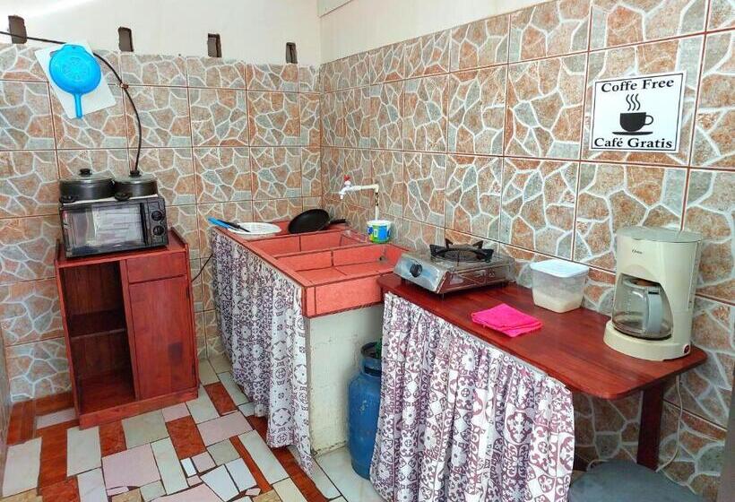اتاق استاندارد, Hostel Del Pacífico