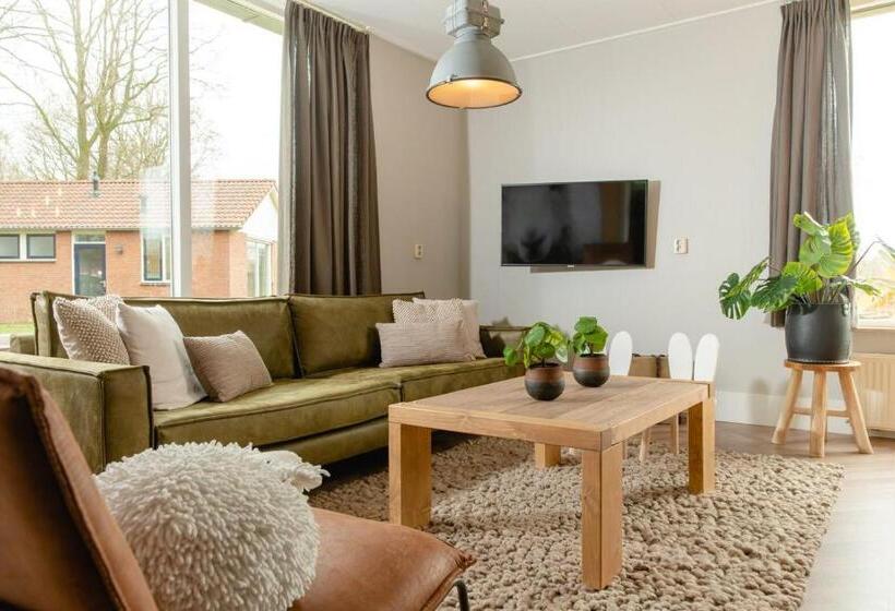 Студия Стандарт, 8  Person Childbungalow   Theme Farm Adapted