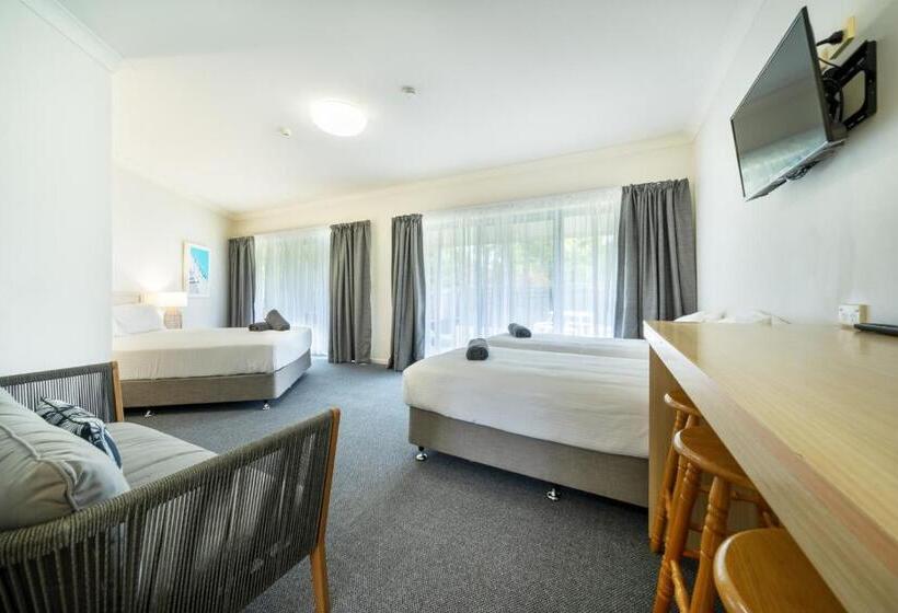 Семейный Номер, Woolgoolga Coast Motel