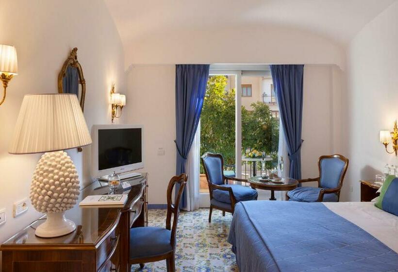غرفة إقتصادية, Grand Hotel La Favorita