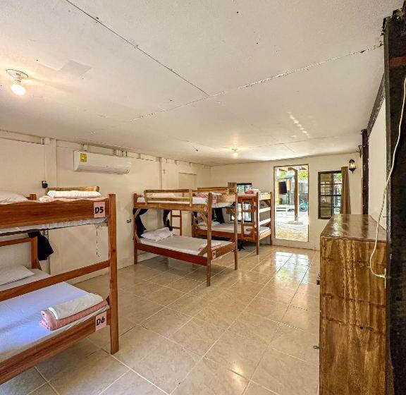 공동 객실, Bella S Backpackers Hostel