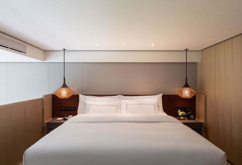اتاق دوبلکس, Melia Chongqing