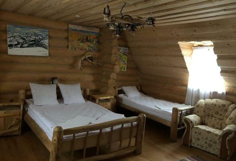 Четырехместный Номер Стандарт, будинок художника шипіт