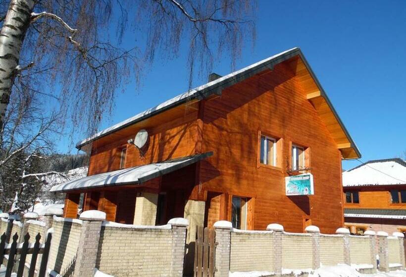 Дом 4 Спальни, під каштаном