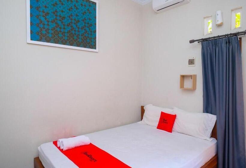 Номер Стандарт, Reddoorz Syariah Near Pascasarjana Ugm 3