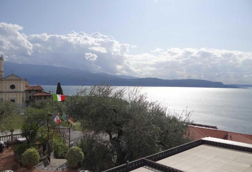 اتاق استاندارد, Belvedere Hotel & Villa