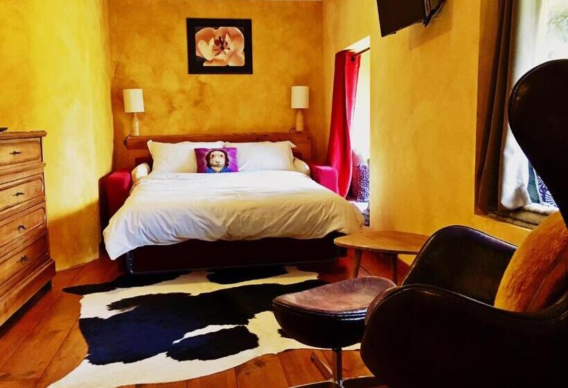 Люкс Вид на Бассейн, Chambre D'hôtes La Grange Des Ecrins