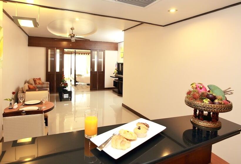 Люкс Повышенной Комфортности, Pattaya Loft