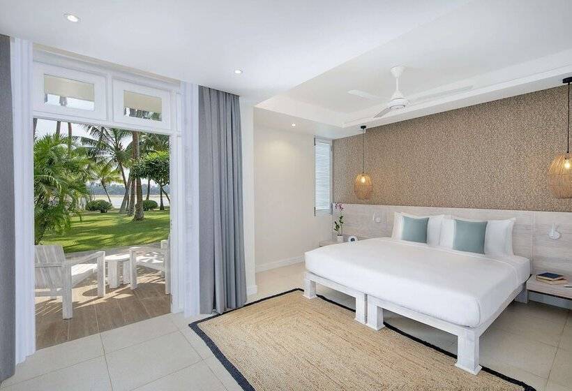 Номер Стандарт Вид на Озеро, Avani Kalutara Resort