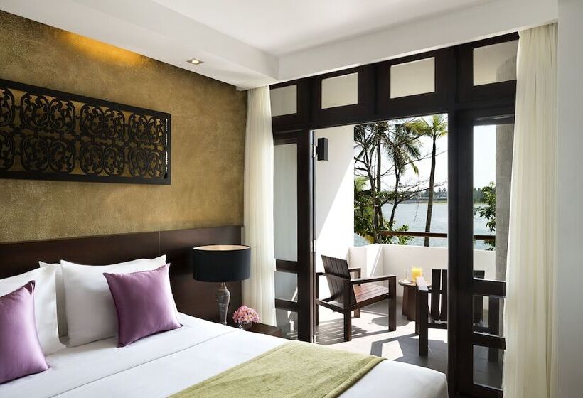 Номер Стандарт Вид на Озеро, Avani Kalutara Resort