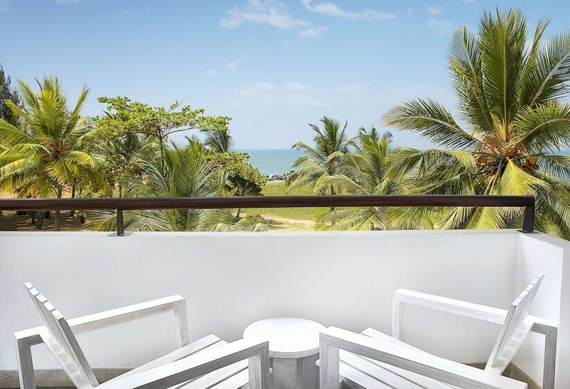 Люкс Вид на Море, Avani Kalutara Resort