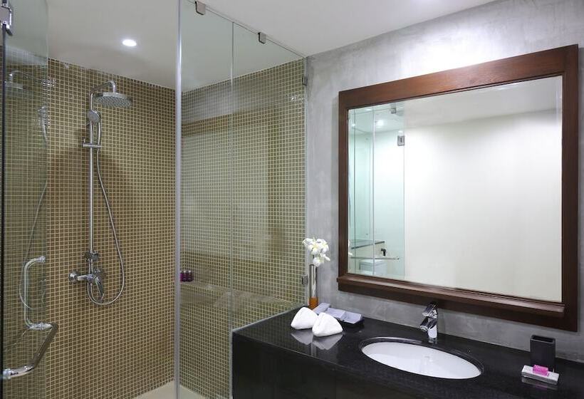 Номер Deluxe Вид на Озеро, Avani Kalutara Resort