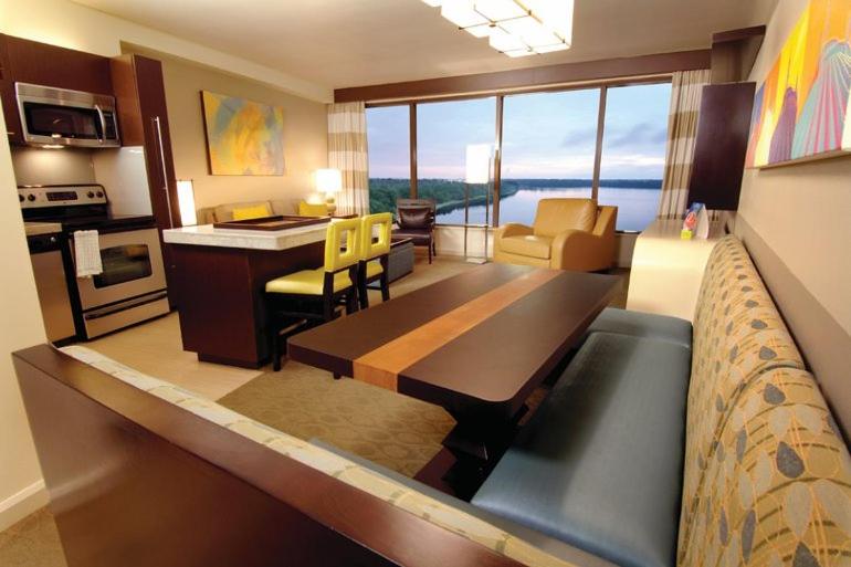 침실 2개 아파트, Bay Lake Tower at Disney's Contemporary Resort