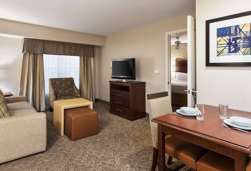 スイート, Homewood Suites By Hilton Shreveport