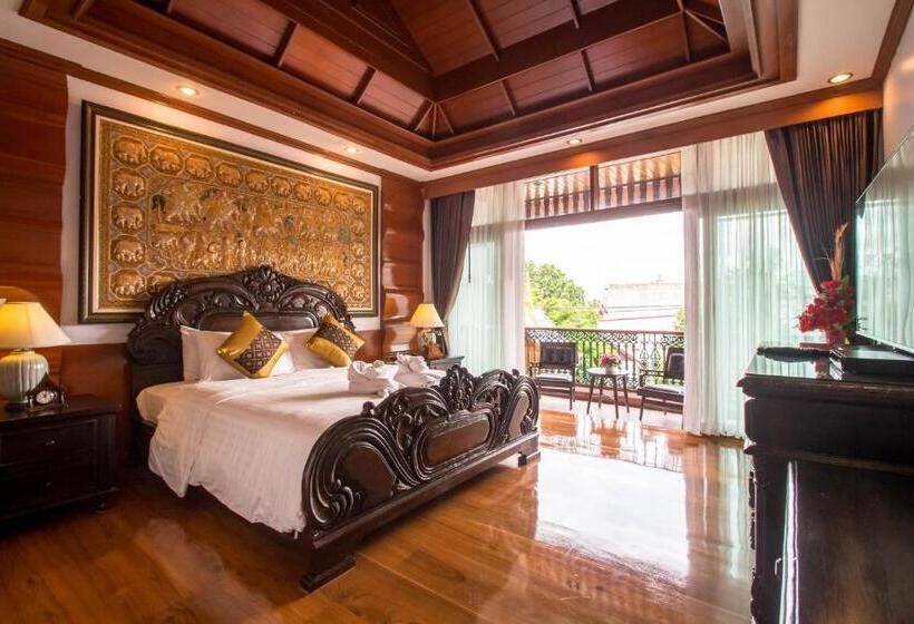 اتاق لوکس با تخت بزرگ, Villa Sirilanna