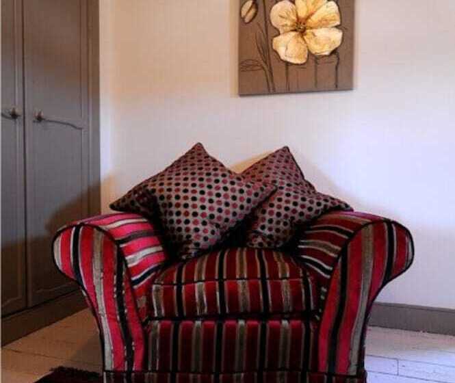 Номер Стандарт, Yann's At Glenearn House