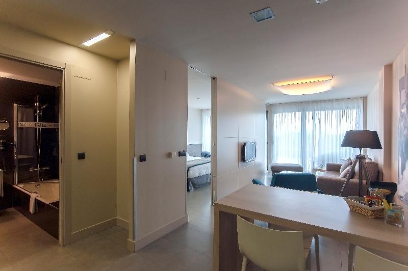 带1个卧室的带阳台的公寓, Irenaz Resort Apartamentos