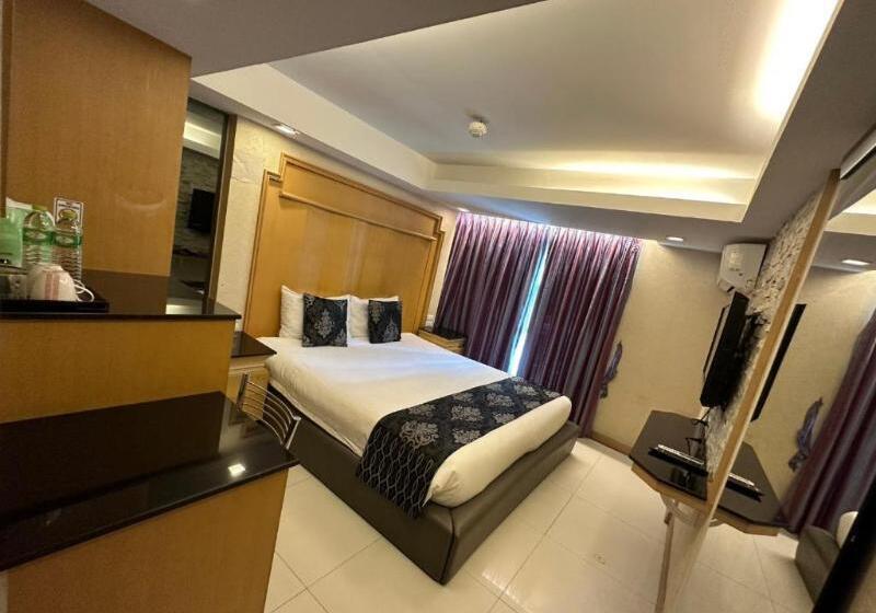 Quarto Deluxe, Upar Hotels Sukhumvit 11 Nana