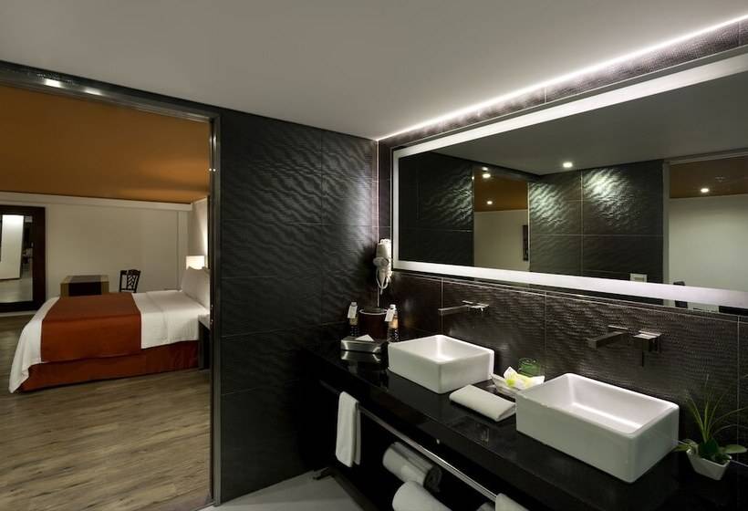 Suíte, Holiday Inn Buenavista, An Ihg