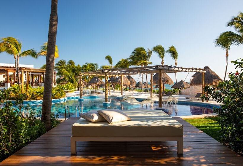 جناح كلوب, Excellence Playa Mujeres  All Inclusive  Adults Only