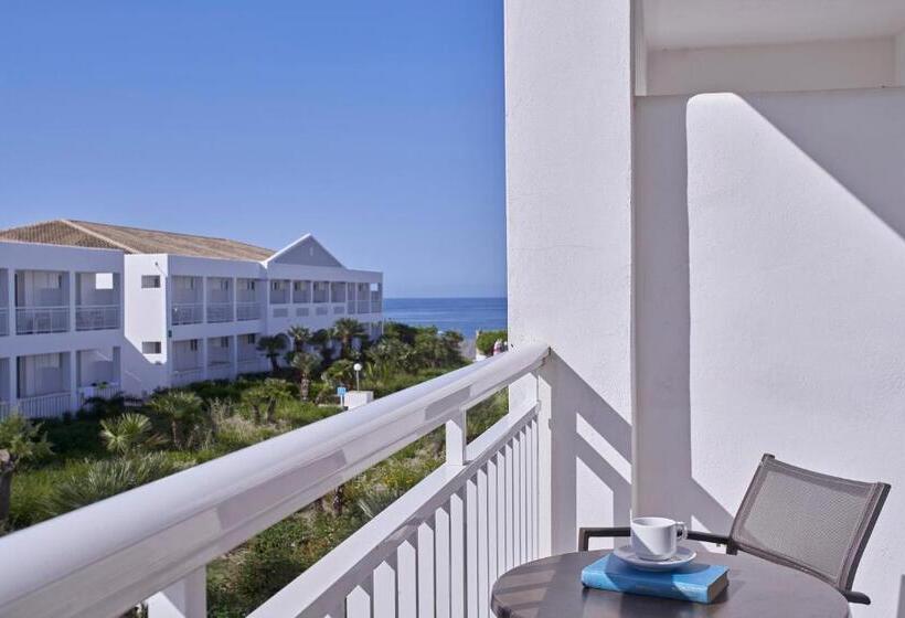 Классический Номер Вид на Сад, Sandy Beach Resort