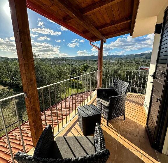 Трехместный Номер Superior, Valle Degli Ulivi B&b