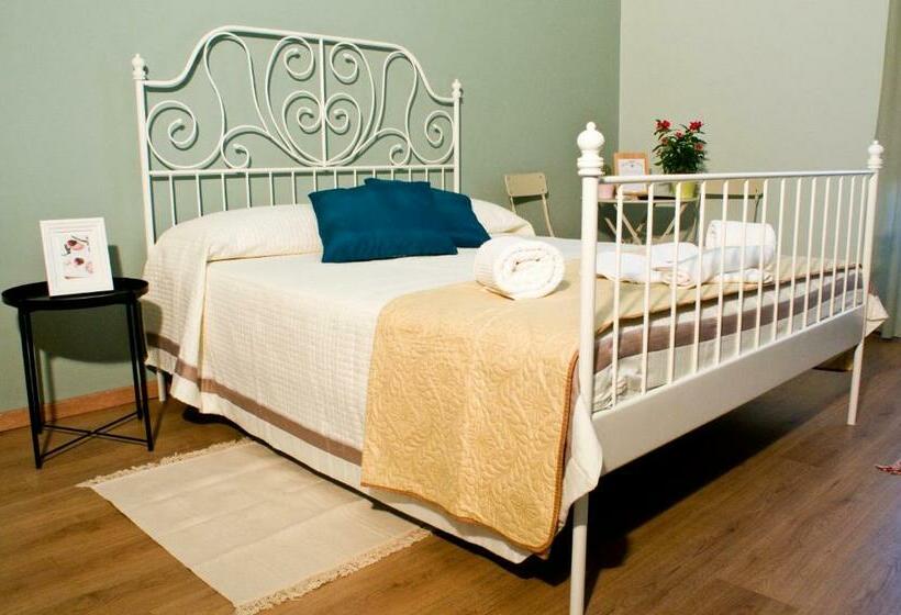 اتاق استاندارد با بالکن, B&b Affittacamere Trigona