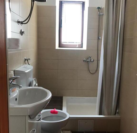 اتاق استاندارد, Rooms & Apartments Kaurloto