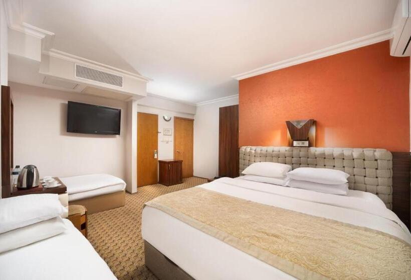 スタンダード４人部屋, Elan Hotel Istanbul Pera
