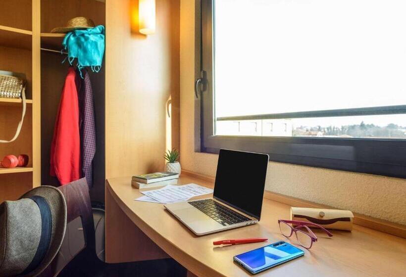 Номер Стандарт Двуспальная Кровать, Ibis Milano Malpensa