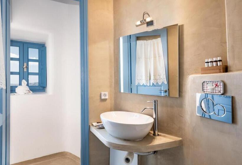 스탠다드 전망 룸, Pantelia Suites