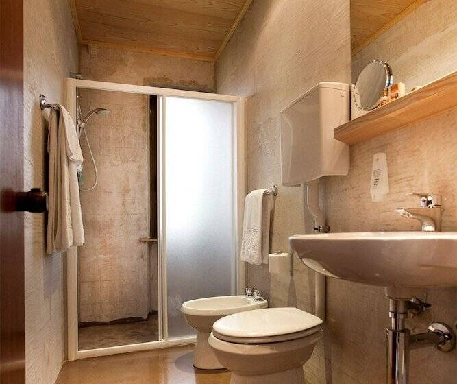 Номер Стандарт Вид на Бассейн, Ambienthotel Luna Rossa Adults Only