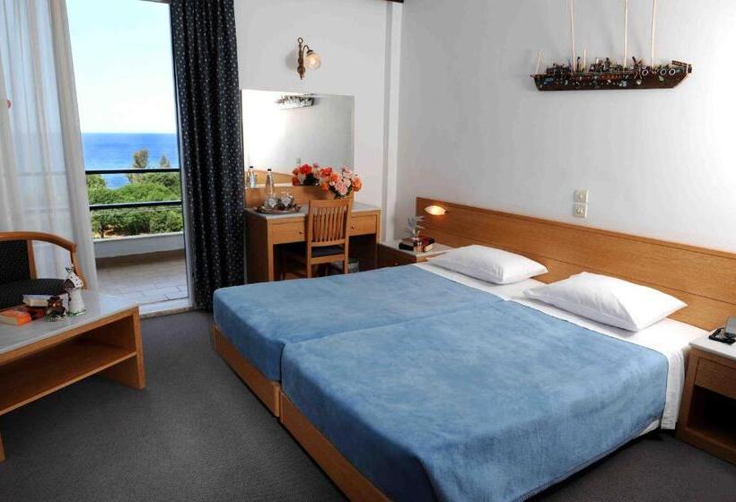 Классический Номер Вид на Море, Delfinia Hotel & Bungalows