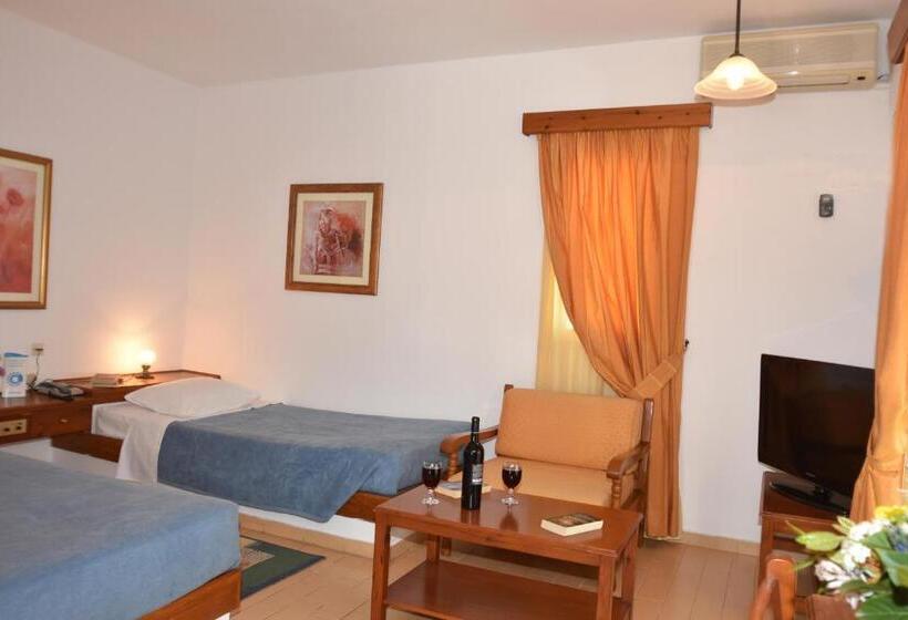 Бунгало Стандарт Вид на Сад, Delfinia Hotel & Bungalows