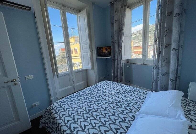 Номер Стандарт, The Secret Garden Relais