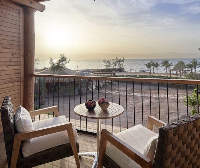 سوییت با چشم‌انداز دریا, Movenpick Resort & Spa Tala Bay Aqaba