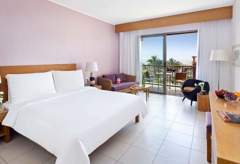 اتاق سوپریور با چشم‌انداز دریا, Movenpick Resort & Spa Tala Bay Aqaba