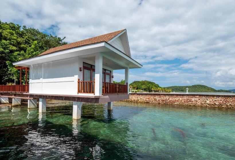 Вилла Superior 1 Спальня, Sunlight Eco Tourism Island Resort