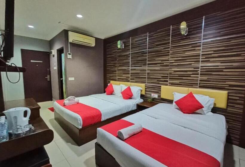 اتاق استاندارد سه نفره, Anggerik Garden Hotel   Ag