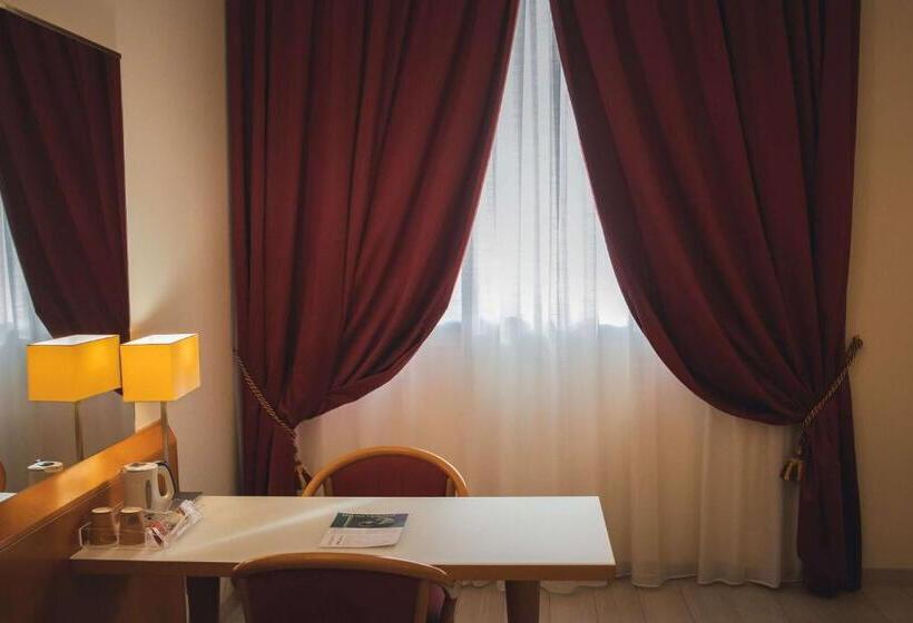 اتاق استاندارد, Best Western Mirage Hotel Fiera