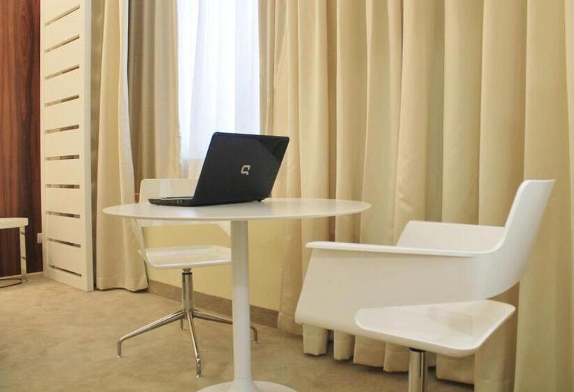 اتاق لوکس, Best Western Mirage Hotel Fiera