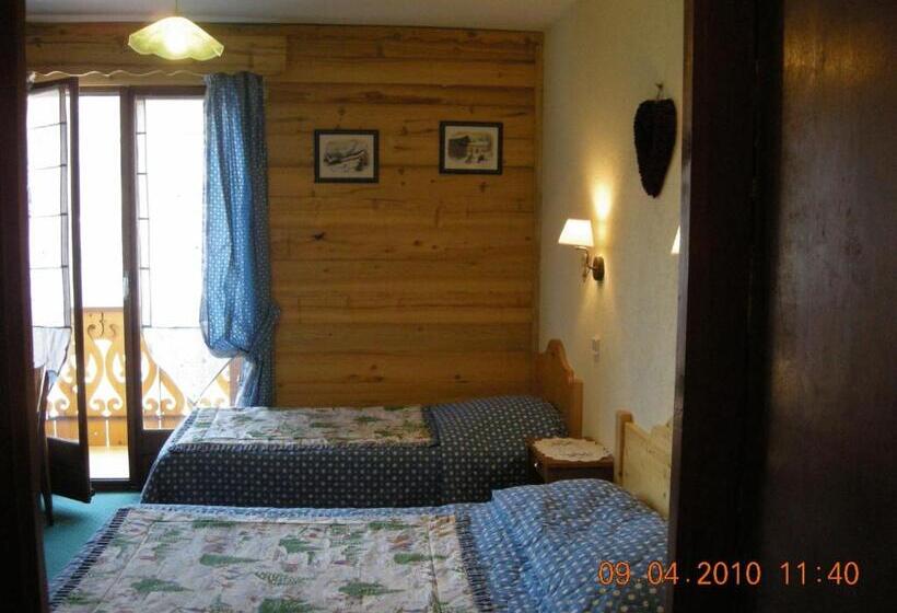 Номер Стандарт Трехместный, Le Castellan