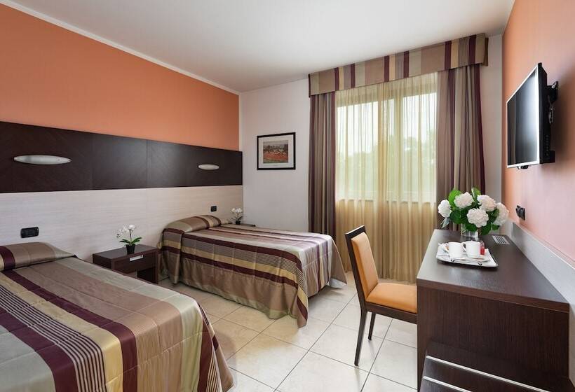 Номер Стандарт, B&b Hotel Settimo Torinese