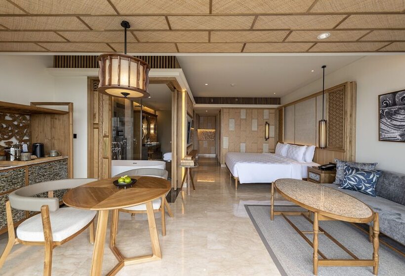 اتاق لوکس با چشم‌انداز دریا, Ayana Resort Bali